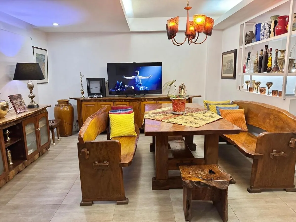 Holiday home Julie Annes Guesthouse In The Heart Of The City Manila